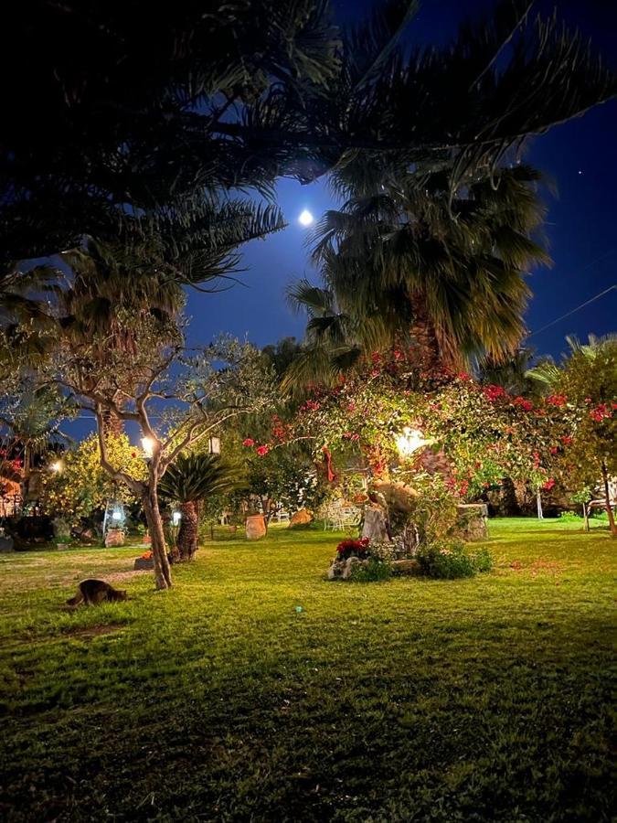 La Capanna Di Giuseppe E Maria Panzió Taormina Kültér fotó