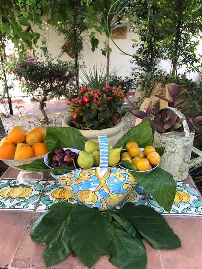 La Capanna Di Giuseppe E Maria Panzió Taormina Kültér fotó