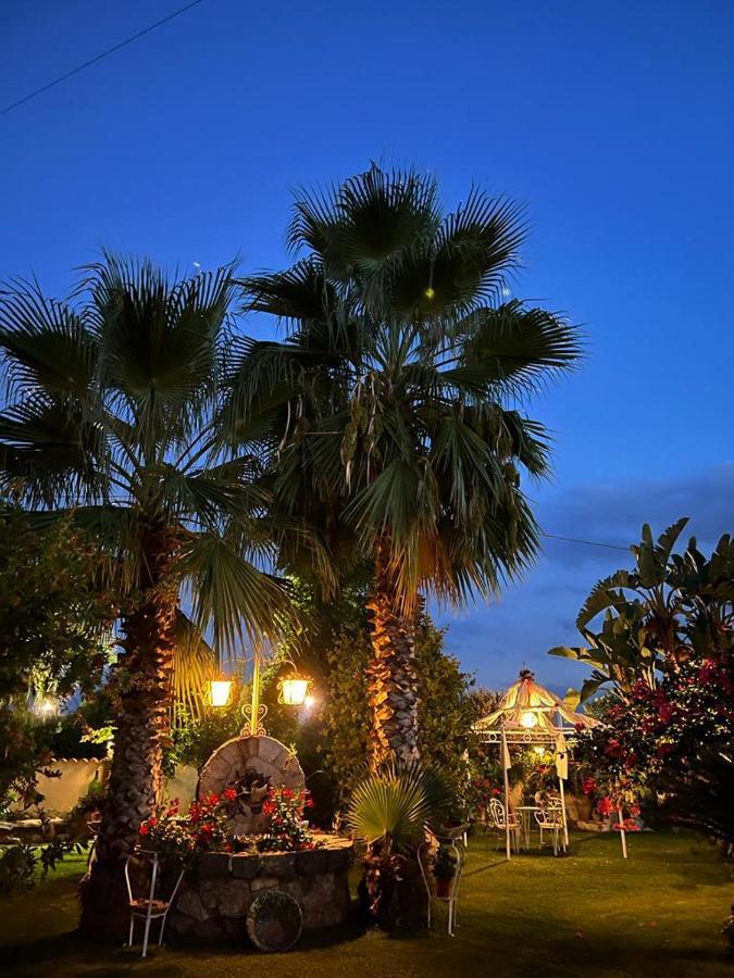 La Capanna Di Giuseppe E Maria Panzió Taormina Kültér fotó