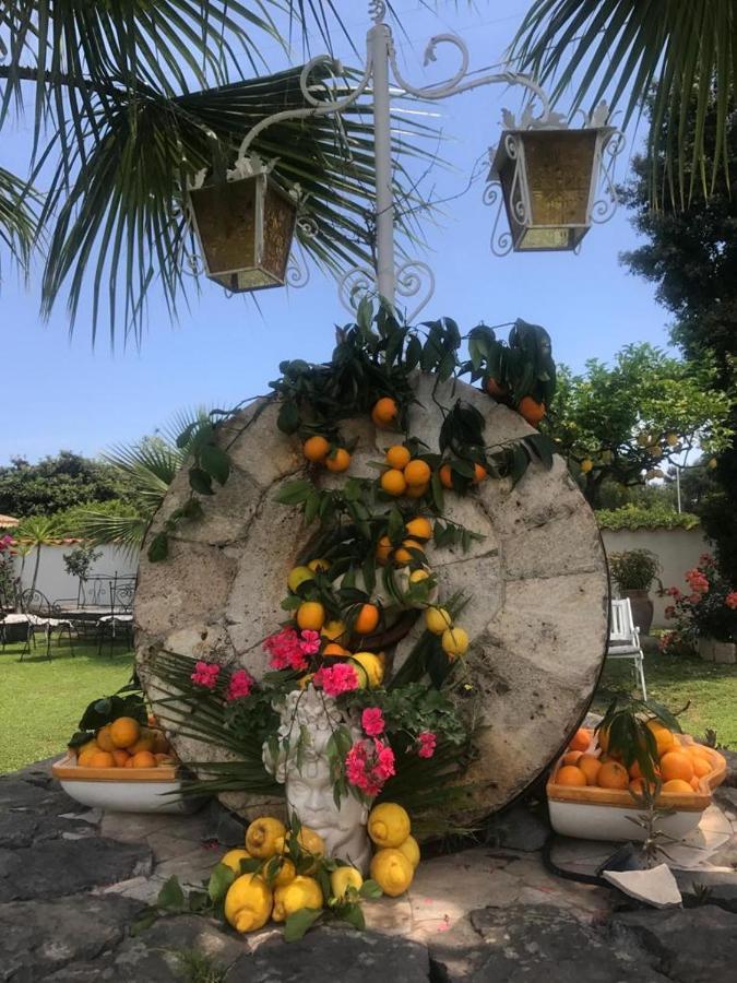 La Capanna Di Giuseppe E Maria Panzió Taormina Kültér fotó