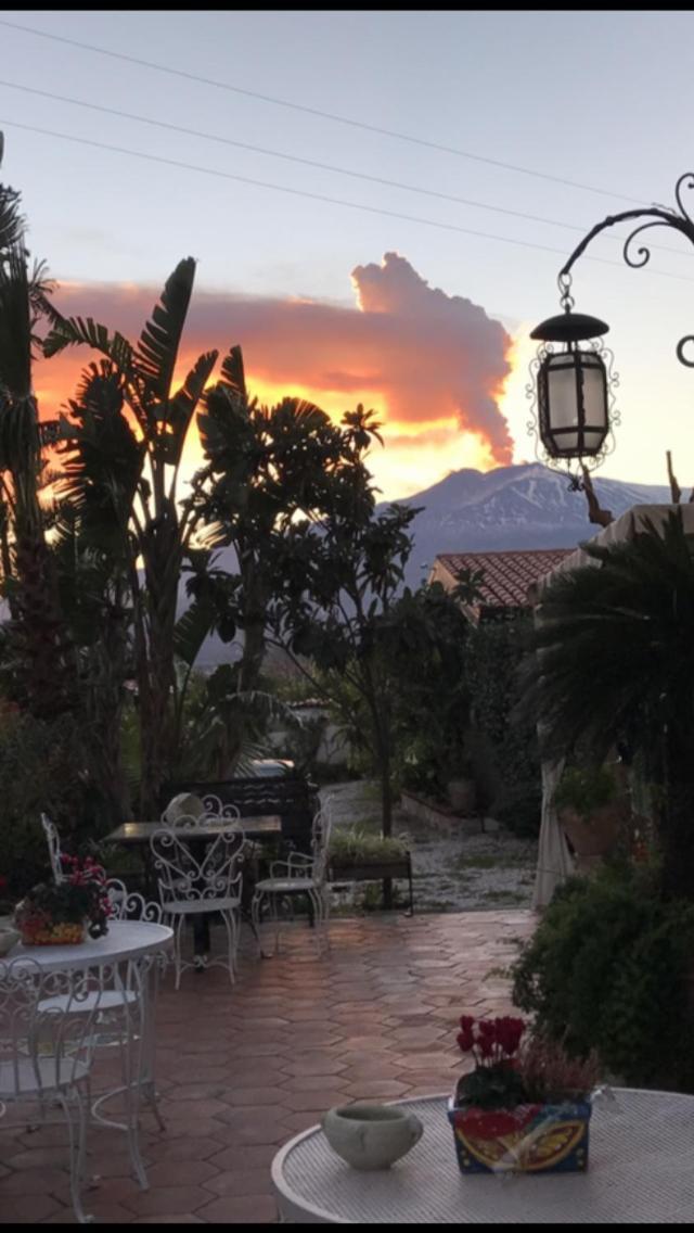 La Capanna Di Giuseppe E Maria Panzió Taormina Kültér fotó